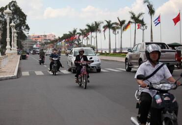 提醒在柬中国同胞注意交通安全