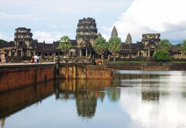 哪些渠道可以获得柬埔寨签证？